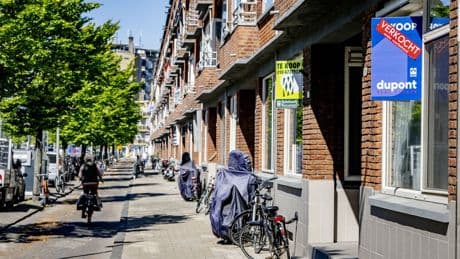 Hypotheekorganisatie: zorgen huiseigenaren over betalen vaste woonlasten