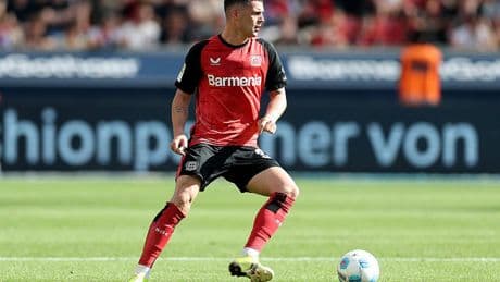 Leverkusen manager Erik ten Hag hits back at Granit Xhaka’s agent over Sunderland transfer claims