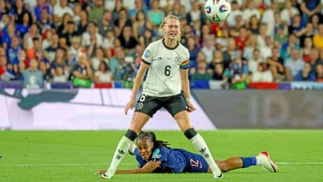 Fußball-EM | Der Wille der DFB-Frauen versetzt in der Schweiz Berge