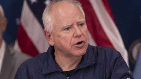 Minnesota bettelt um Touristen aus Kanada – Tim Walz mit Charmeoffensive
