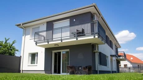 Ein Grüner hatte es durchgesetzt - Millionen-Metropole kippt Einfamilienhaus-Verbot