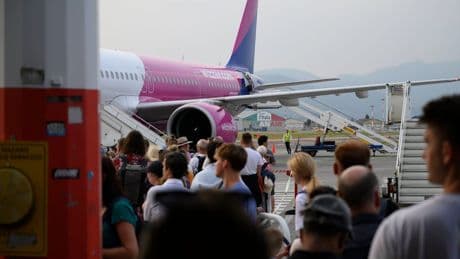 Bergamo in Italien: Mensch in Flugzeug-Triebwerk eingesaugt