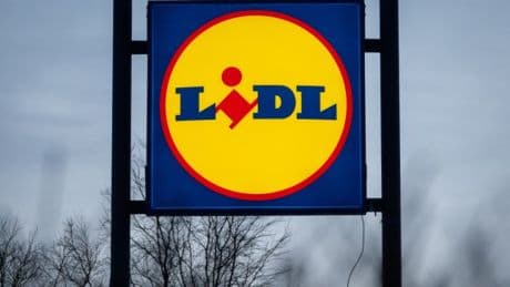 Lidl issues ‘do not eat’ warning for fruit and nut bars over plastic fears
