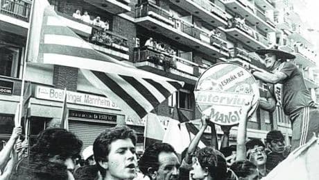 El bar de Manolo el del Bombo, un santuario al mundo del fútbol