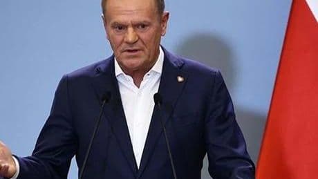 Polonya Başbakanı Tusk'un arabası çalındı! 'Sıradan bir hırsızlık olmayabilir'