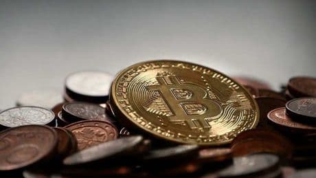 Bitcoin'den yeni rekor: İlk kez 120 bin doları geçti