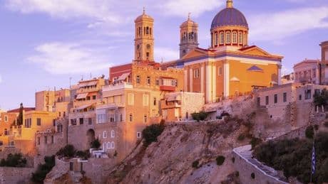 Beautiful overlooked Greek island that's 25C in autumn
