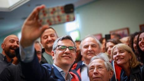 La cara B del Dos de Mayo: el PSOE-M lleva a Bolaños como invitado estrella a su fiesta alternativa contra Ayuso