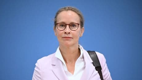 Klingbeil hält an Brosius-Gersdorf fest
