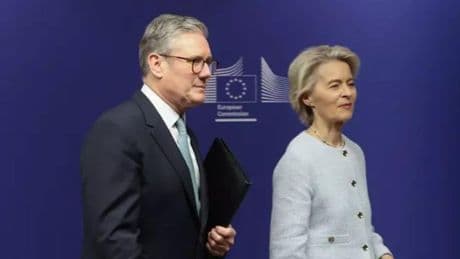 Ue-Uk, via libera dei 27 all’accordo su difesa e commercio