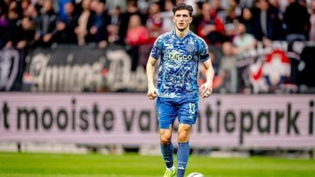 Ajax en NEC op hoofdlijnen akkoord over huur Ahmetcan Kaplan