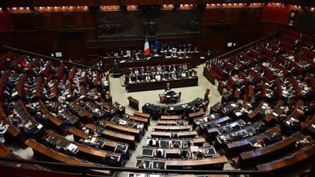 Respinto il ricorso degli ex parlamentari: la Camera conferma il taglio dei vitalizi