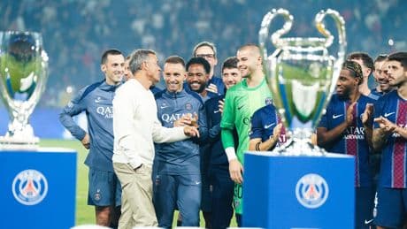 Ligue 1 : «On doit vite oublier ces cinq trophées», jure un Luis Enrique «confiant et content» après PSG-Angers