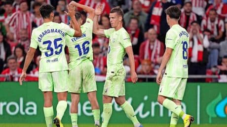 Barcelona sluit seizoen af met zege bij Athletic, Juventus naar Champions League