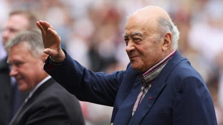 Vergaderruimtes, paskamers en zelfs toiletten: ’Mohamed Al Fayed bespioneerde jarenlang vrouwen met verborgen camera’s in warenhuis Harrods’
