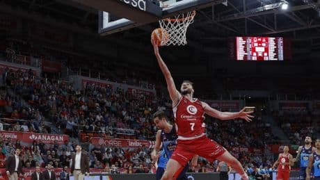 84-76: El Casademont rompe su mala racha y sentencia al Leyma