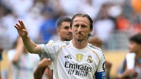 Transferzomer 2025: AC Milan-trainer Massimiliano Allegri bevestigt komst Luka Modric