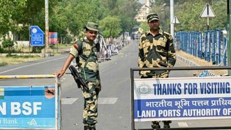 Kaschmir: Pakistan testet neues Raketensystem, Indien stoppt Import aus dem Nachbarland