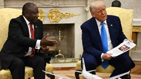 Trump confronta a Ramaphosa y le acusa de permitir un “genocidio” en Sudáfrica en una nueva encerrona en la Casa Blanca