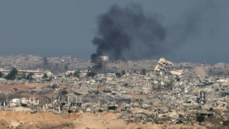 Israël pilonne violemment Gaza, les États-Unis somment le Hamas de négocier