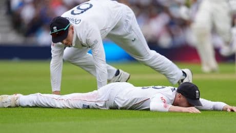 England facing daunting chase as more dropped catches aid India’s cause