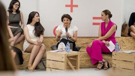 La mitad de las mujeres que se dedican a la tecnología abandonan la industria antes de los 35