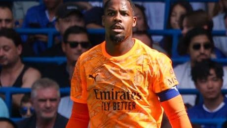 Chelsea fans send X-rated message to Mike Maignan after failed transfer talks