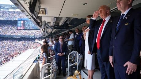 Finale der Club-WM im Zeichen der Show und von Trump