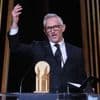 Le présenteur vedette Gary Lineker quitte la BBC prématurément après avoir partagé une vidéo avec un symbole antisémite