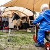 Dit weekend krijgen we de zomer op z’n Hollands: van tropisch terrasweer naar stormachtige onweersbuien