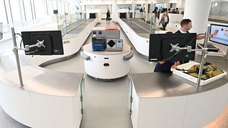 Flugreisen: EU erlaubt größere Flüssigkeitsmengen im Handgepäck