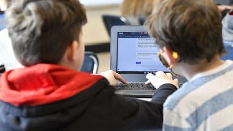 Senators revive push to protect kids online after bill stalled in House last Congress