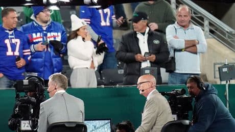 NFL Will Get a Stake in ESPN in a Complex Deal