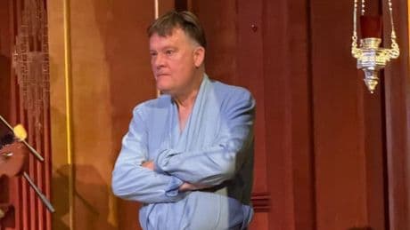 Bishop in dressing gown interrupts church concert - and asks crowd to 'leave my house'