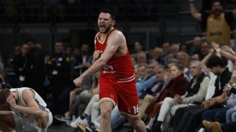 84-86: Un gran Olympiacos frustra la remontada del Madrid