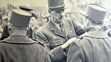 De Gaulle salue la paix, Pétain nie tout : deux voix distinctes au cœur du 8 mai 1945