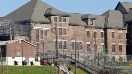 New York to make phone calls free in its state prisons