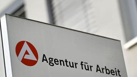 Arbeitsmarkt: Thüringen: Arbeitslosigkeit sinkt nur leicht im Juni