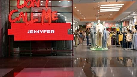 Liquidation de Jennyfer : douze « potentiels repreneurs » ont déposé une offre