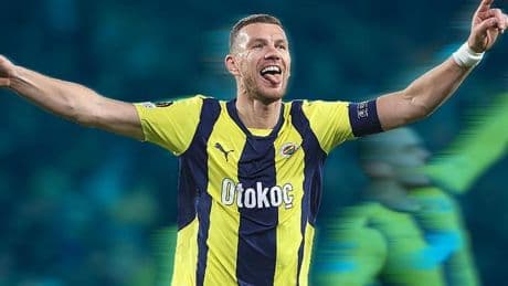 Fenerbahçe'den ayrılan Edin Dzeko resmi sözleşmeye imzayı attı!