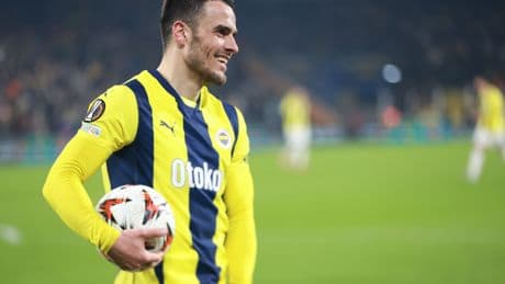 Filip Kostic, Olimpiakos yolcusu