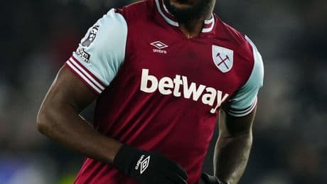 Michail Antonio set to quit West Ham after horror car crash despite being offered new contract amid ‘unique’ situation