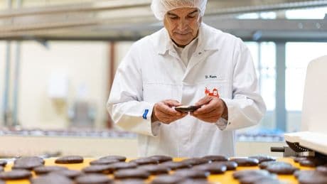 Weihnachtsgebäck: Lebkuchen-Hersteller im Backstress - bald startet Verkauf
