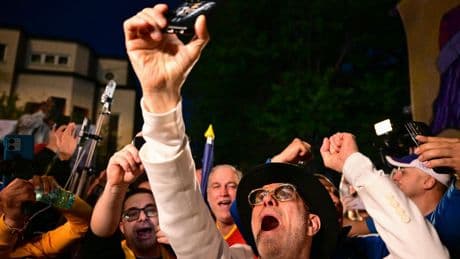 Roumanie : l’extrême droite en tête du premier tour de la présidentielle