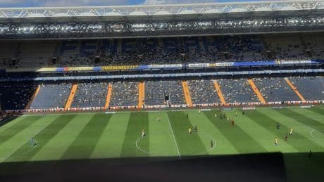Fenerbahçe taraftarından Ali Koç yönetimine protesto