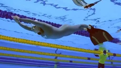Gold bei Alternativ-Olympia - SIE stellt einen Meerjungfrauen-Weltrekord auf