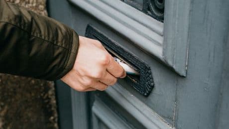 'My neighbour accidentally received my mail and then she did something crazy'