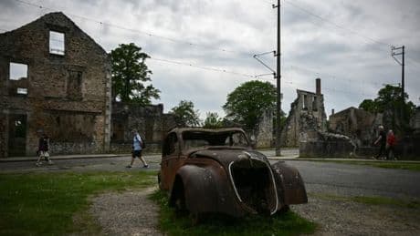 "Nous sommes attachés à la véracité des faits": pourquoi le téléfilm avec Matt Pokora inquiète les représentants du massacre d'Oradour