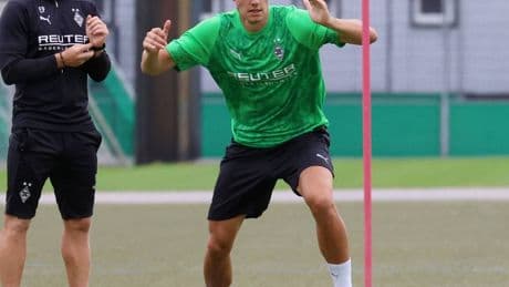 Im Trainingslager und im Testspiel: Florian Neuhaus meldet sich in Gladbachs U23 mit Taten zu Wort