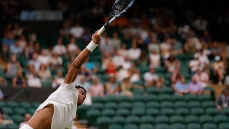 Giovanni Mpetshi Perricard, en cinq sets et deux jours, perd le duel des gâchettes à Wimbledon